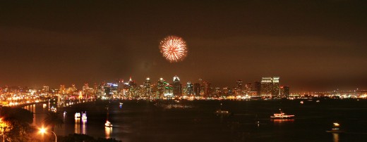 Long skyline, Holiday Parade of Lights